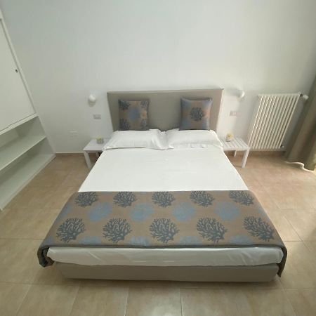 Casa Fiorita Bed & Breakfast Vieste Bagian luar foto