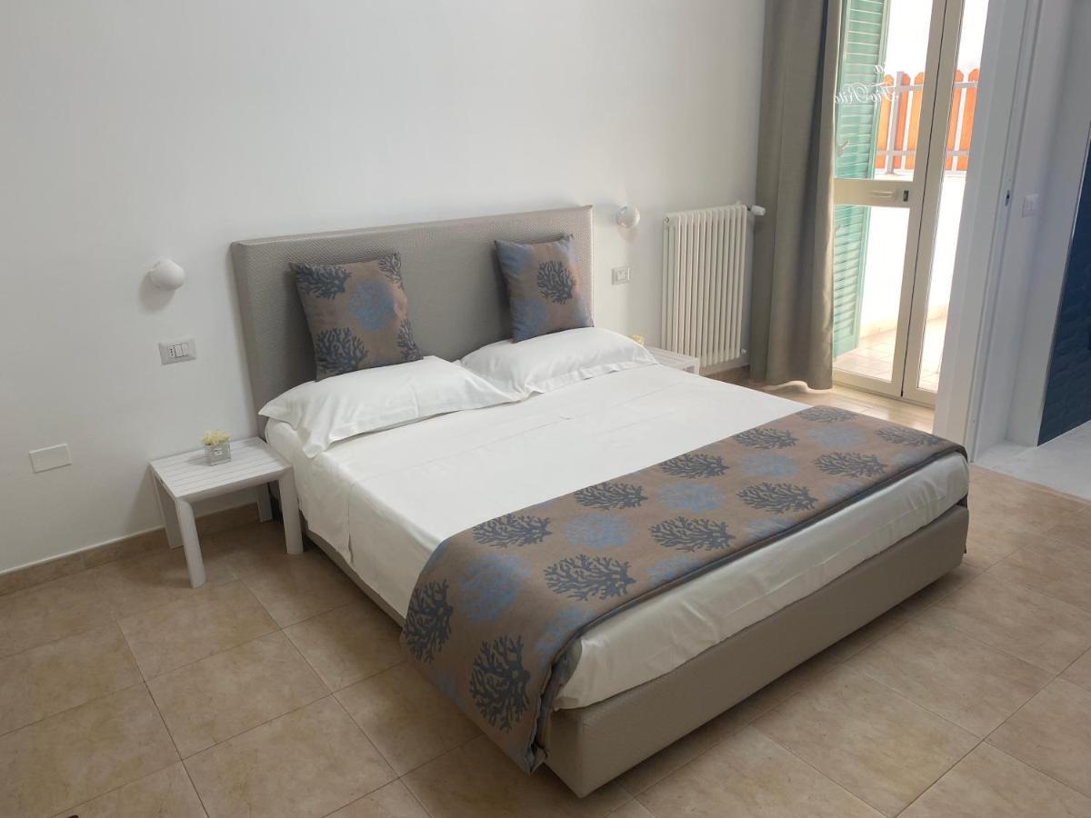 Casa Fiorita Bed & Breakfast Vieste Bagian luar foto