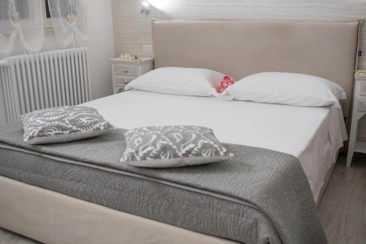 Casa Fiorita Bed & Breakfast Vieste Bagian luar foto